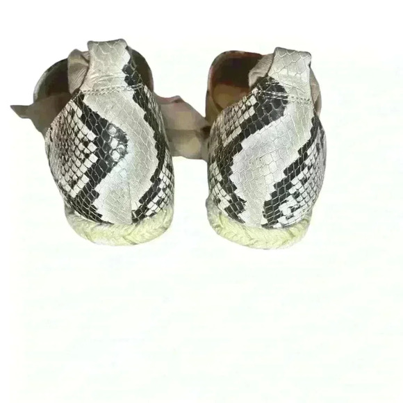 Vince Camuto Jeliany Taupe/ Snakeskin Ribbon Tie Espadrille Sandals Size 7.5. - Picture 9 of 9